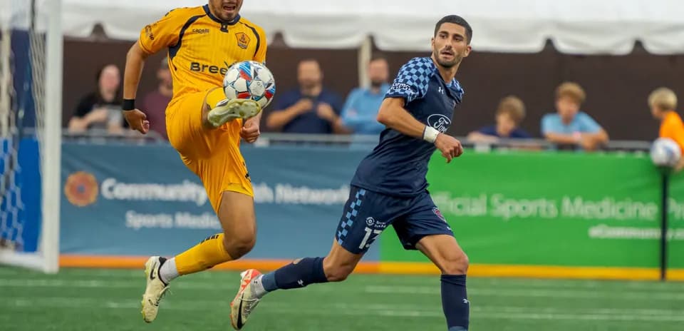 Goalkeeper kicking ball during Indy Eleven match