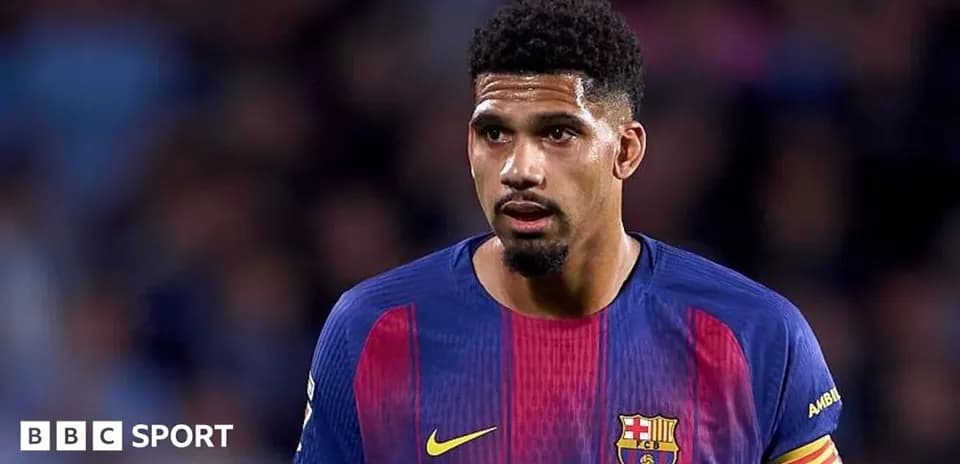 Player in FC Barcelona kit during match