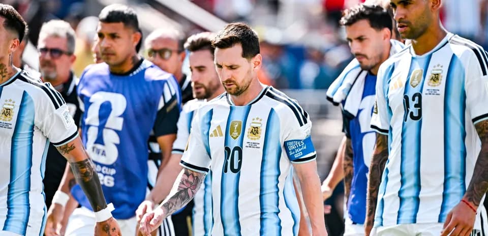 Lionel Messi leading Argentina team onto the field