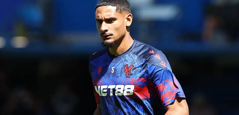 Player in Crystal Palace training kit on field