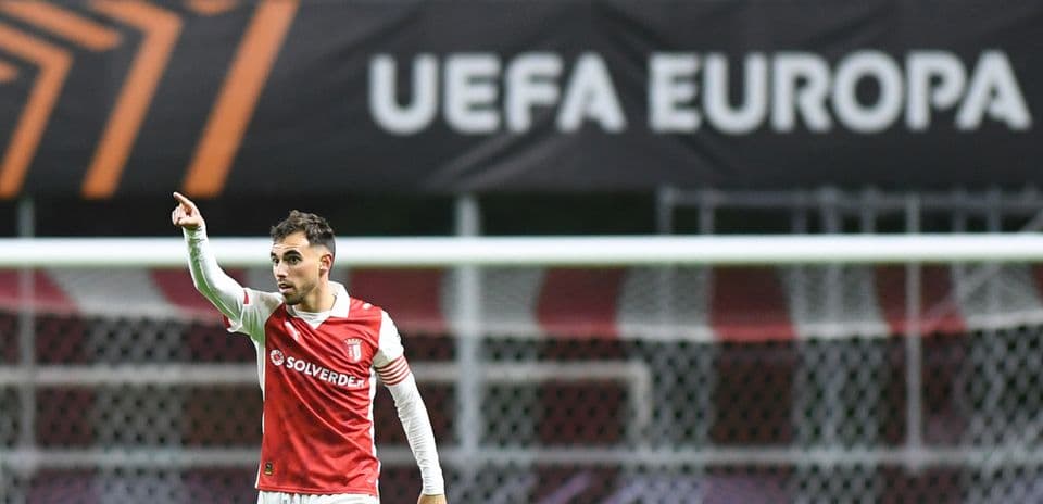 Celta Vigo Edges Lille 2–1 Despite Red Card in Europa League.jpg