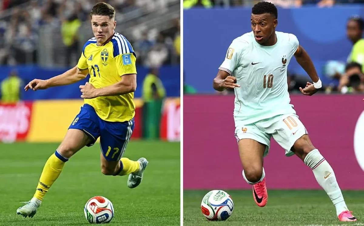 Sweden and France players competing for the ball
