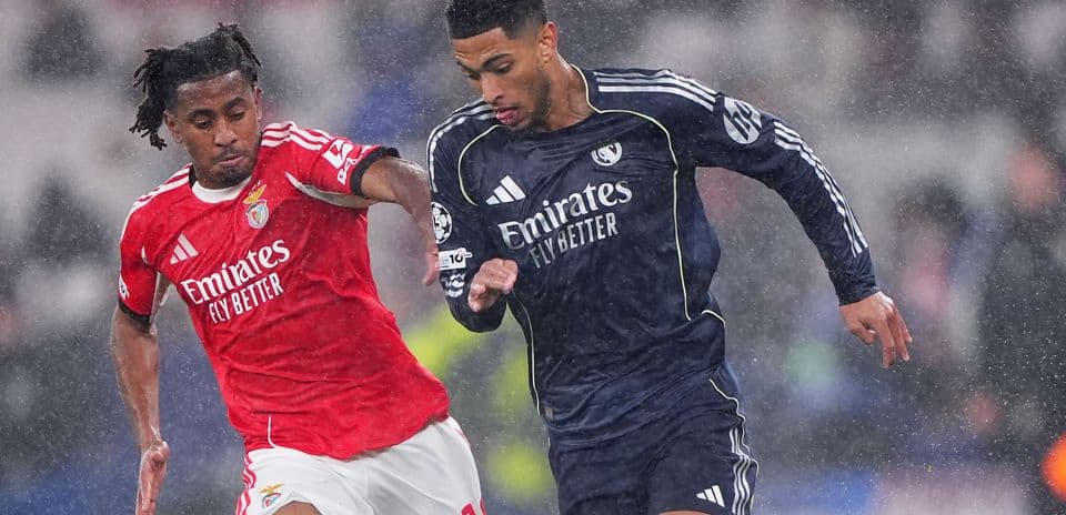 Benfica Shocks Real Madrid with 4–2 Victory in Champions League.jpg