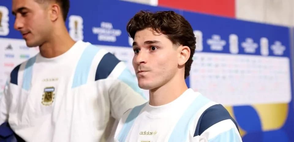 Two players in Argentina kits before a match
