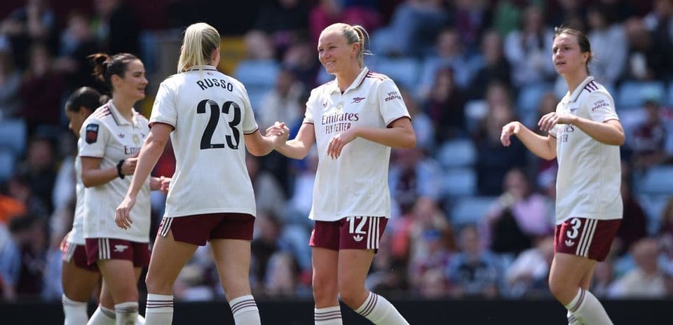 Arsenal women celebrating a goal during match