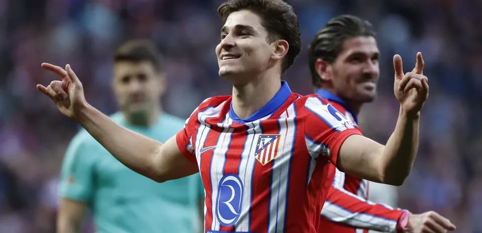 Atletico Madrid player celebrating a goal