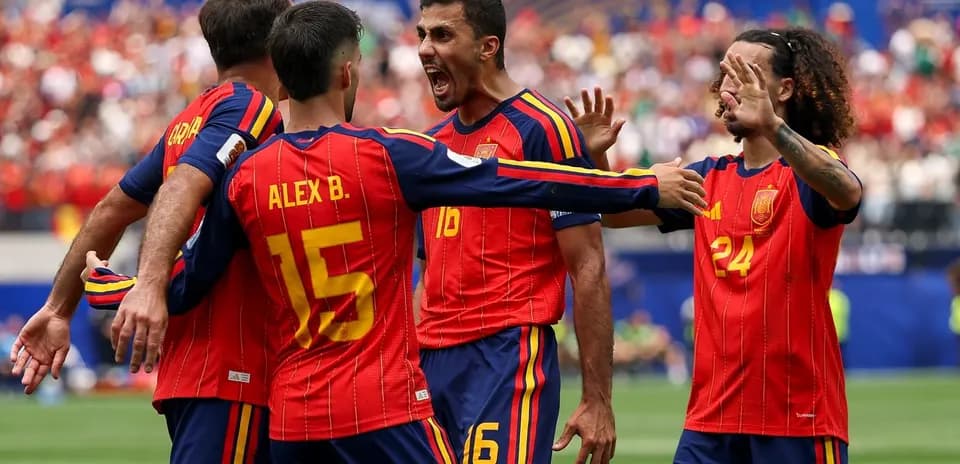 Spain players celebrating a goal during match