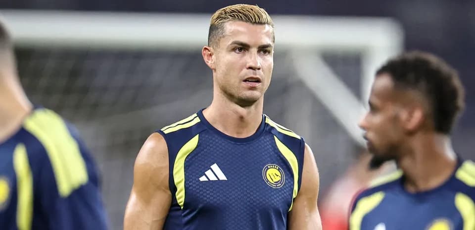 Cristiano Ronaldo training with teammates in sportswear