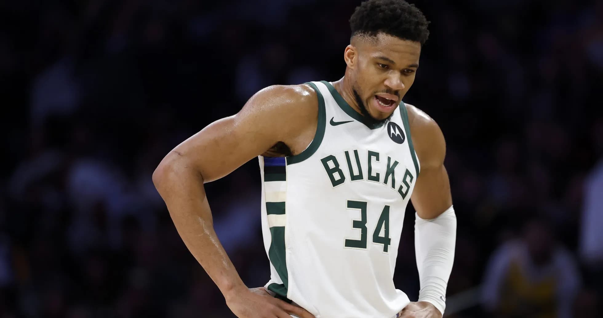Giannis Antetokounmpo in Bucks uniform during game
