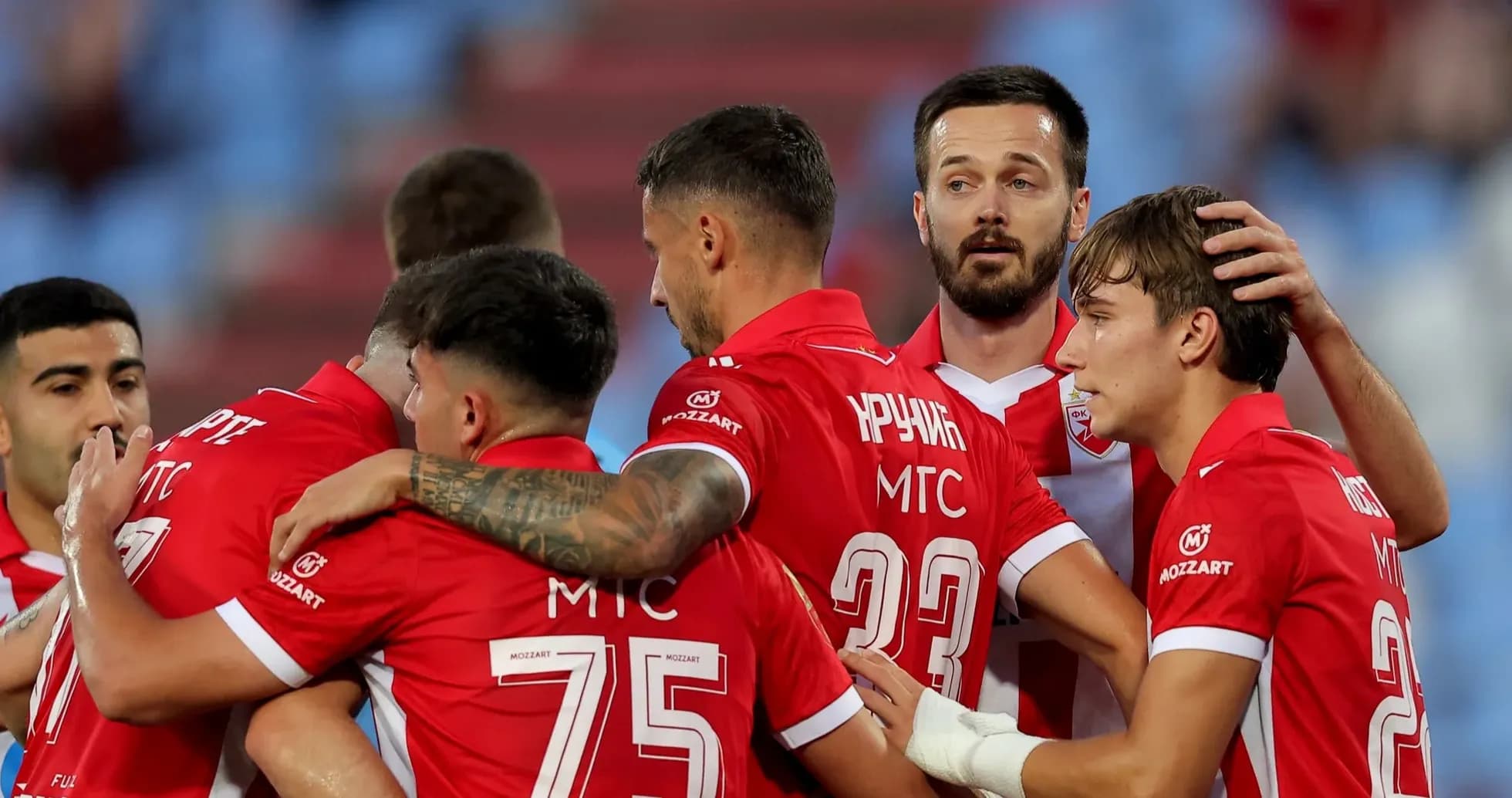 FK Crvena Zvezda players celebrating a goal