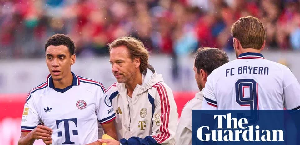 Bayern Munich players discussing on the sideline