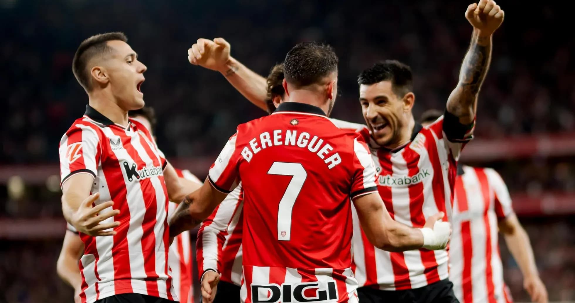 Athletic Club players celebrating a goal