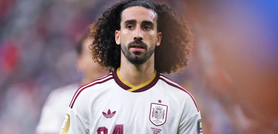 Player in Spain jersey during match preparation