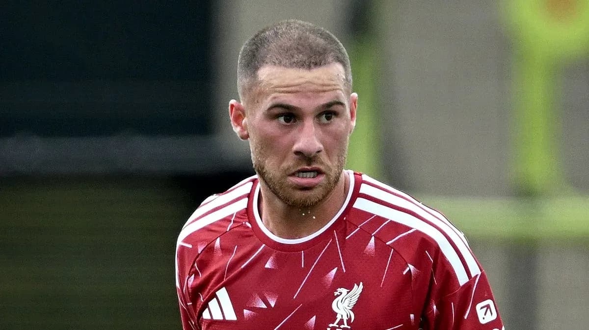Player in red Liverpool kit during training session
