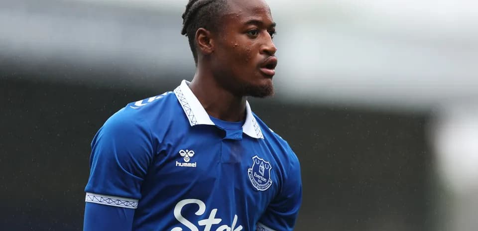 Player wearing Everton jersey during training session