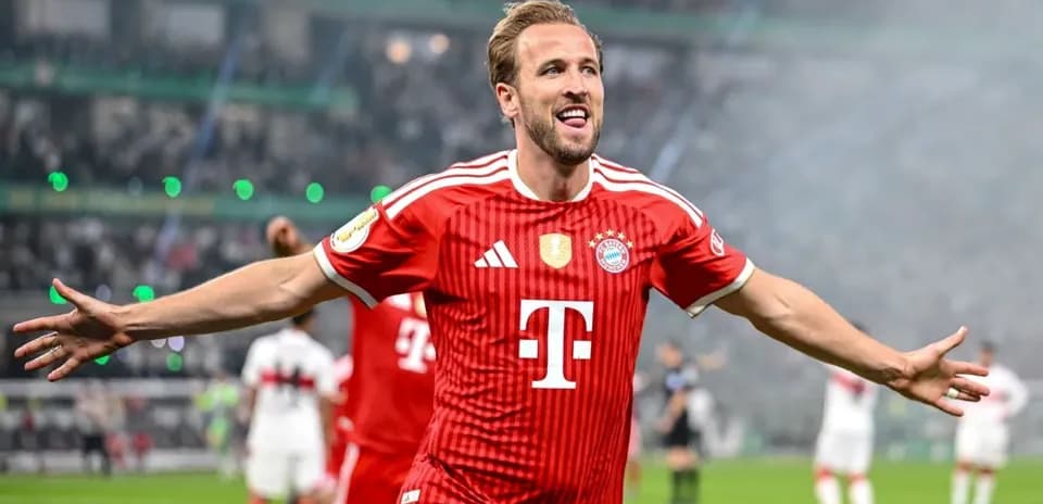 Bayern Munich player celebrating a goal