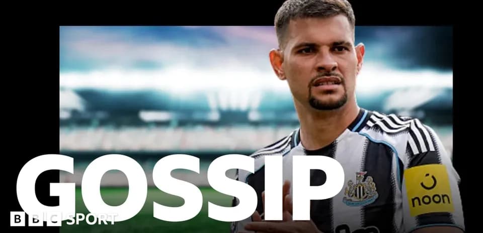 Newcastle player in team kit with stadium background