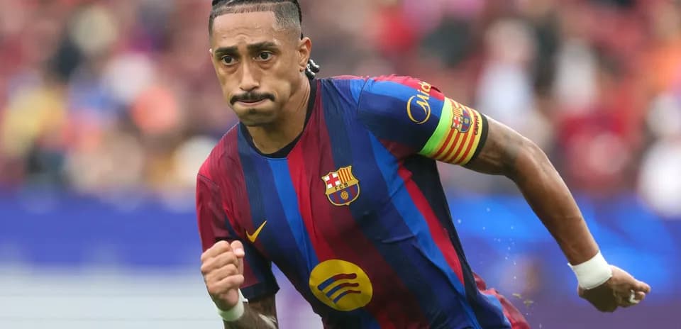 Player running during a match for Barcelona