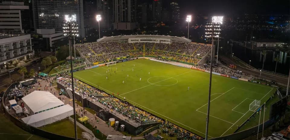 Tampa Bay Rowdies match in night stadium