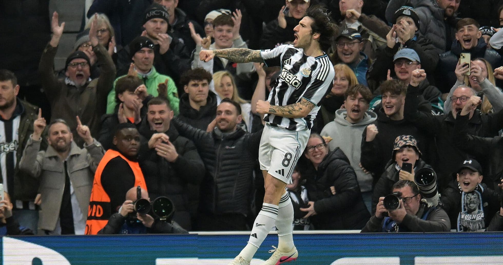 Newcastle's Dominant Strategy: A Tactical Analysis