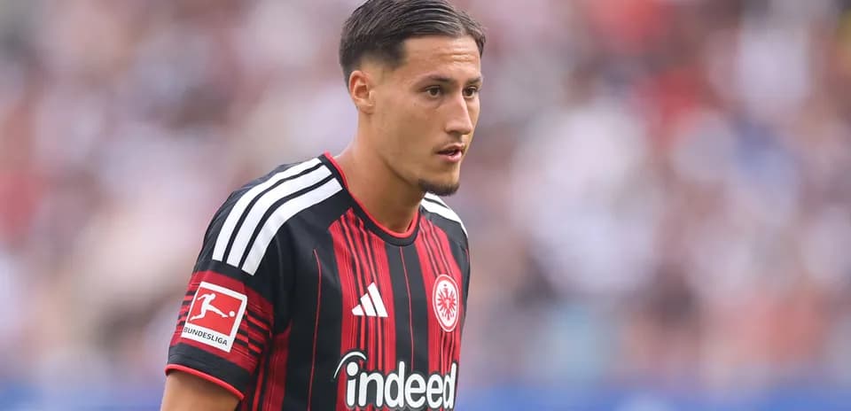 Eintracht Frankfurt player during a match
