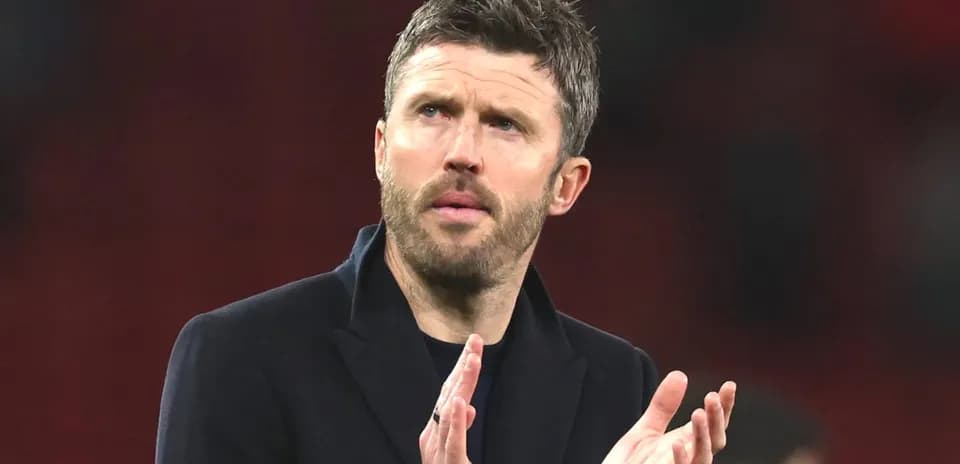 Manager applauding after a match conclusion