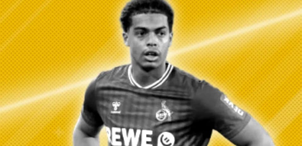 Player in REWE jersey during training session