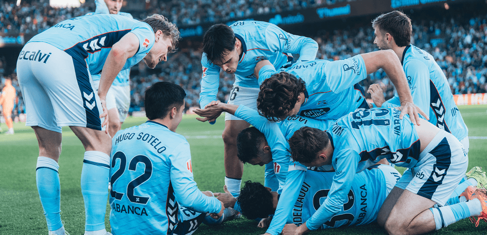 Celta Vigo players celebrating a goal