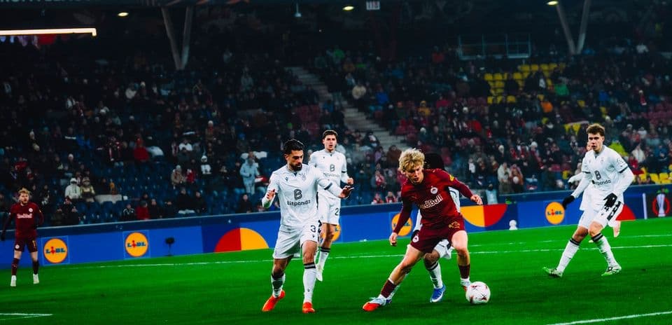 Red Bull Salzburg Dominates FC Basel 1893 in Strategic Battle.webp