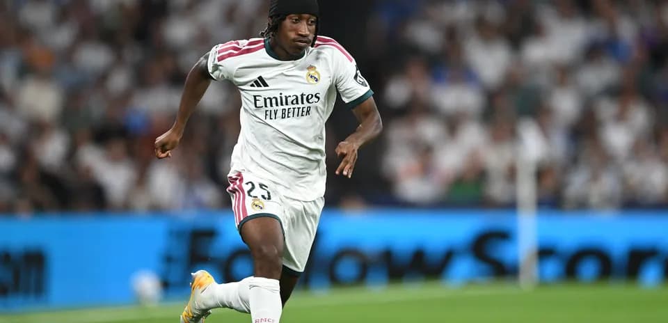 Player sprinting during a match for Real Madrid