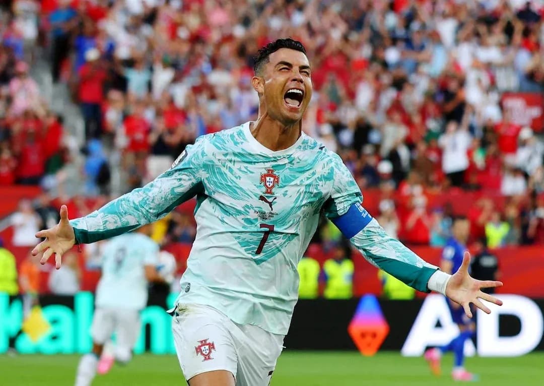 Cristiano Ronaldo celebrating during match