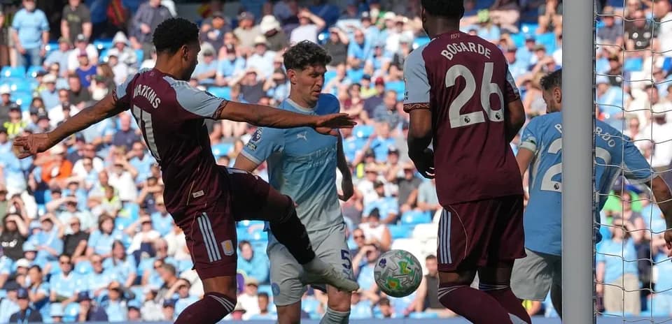 Players contesting during Manchester City vs Aston Villa match