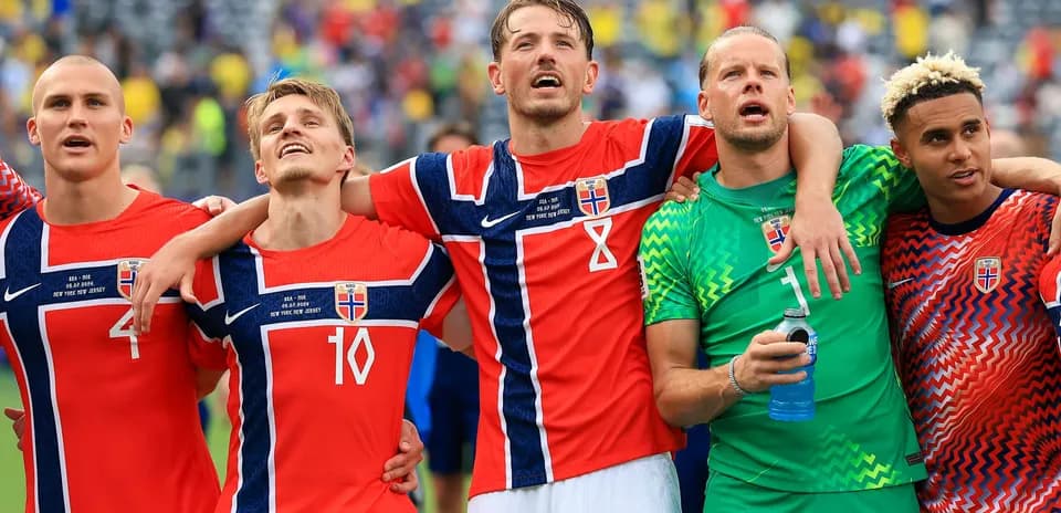 Norwegian players celebrating together after a match