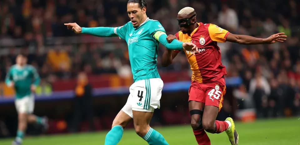 Liverpool player challenges Galatasaray opponent