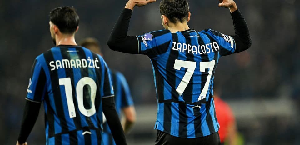 Atalanta players celebrating during Champions League match