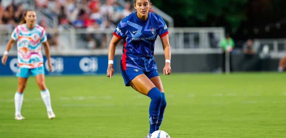 Player dribbling the ball during match