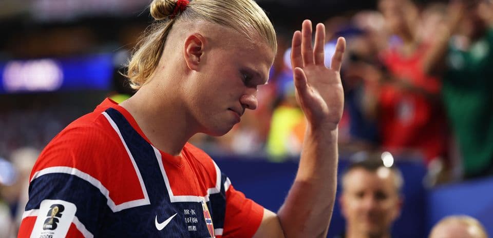 Why Did Erling Haaland Get Substituted as Norway Sought a Late Equalizer Against England?