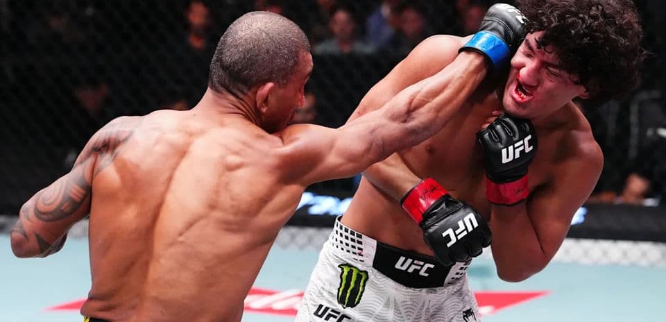 Raul Rosas Jr. Reflects on Shocking UFC Vegas 121 Ending Against Raoni Barcelos