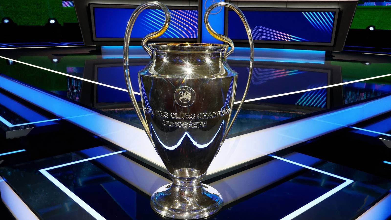 Supercomputer Forecasts Final Standings for Champions League Group Stage
