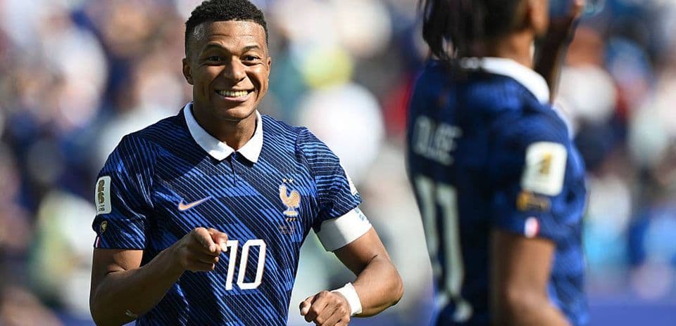 Mbappé Sets New Scoring Records as France Beats Senegal 3-1