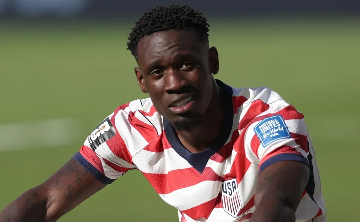 Why Folarin Balogun Received a Red Card in USMNT vs Bosnia and Herzegovina at the 2026 World Cup