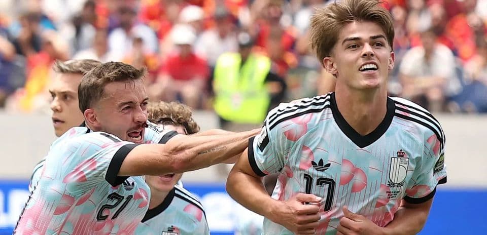 Atalanta Sets €50 Million Price for De Ketelaere Amid Interest from Bayern Munich and PSG