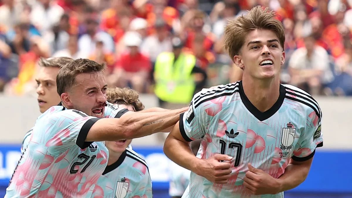 Atalanta Sets €50 Million Price for De Ketelaere Amid Interest from Bayern Munich and PSG