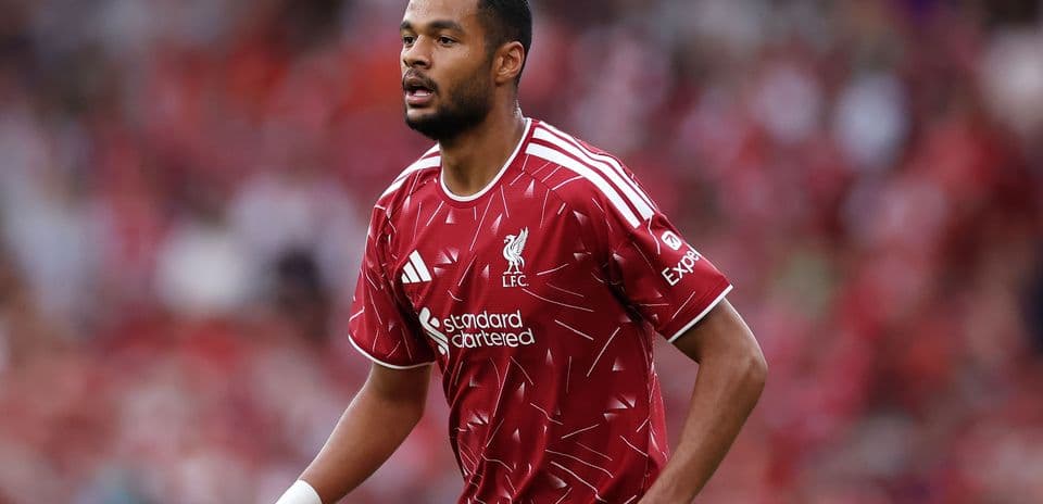 Iraola Hints at Possible Gakpo Departure as Liverpool Nears Deal for Barcola