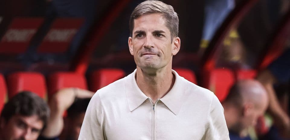 Robert Moreno Takes Over as South Korea's Interim Coach After World Cup Setback