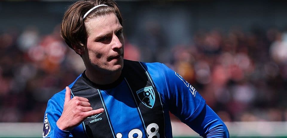 Chelsea Prepare Big Offer for Alex Scott as Manchester City Targets Enzo Fernandez
