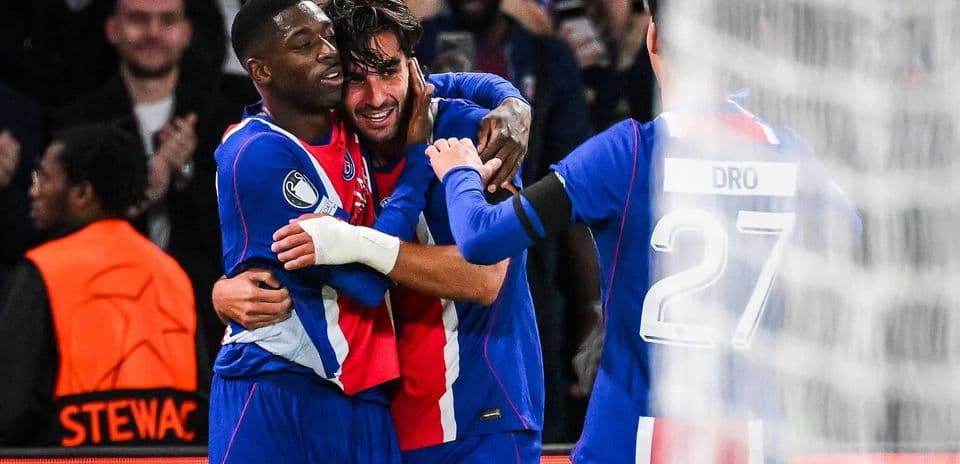 Ferran Torres and Ousmane Dembele Shine in PSG’s 6-1 Champions League Triumph