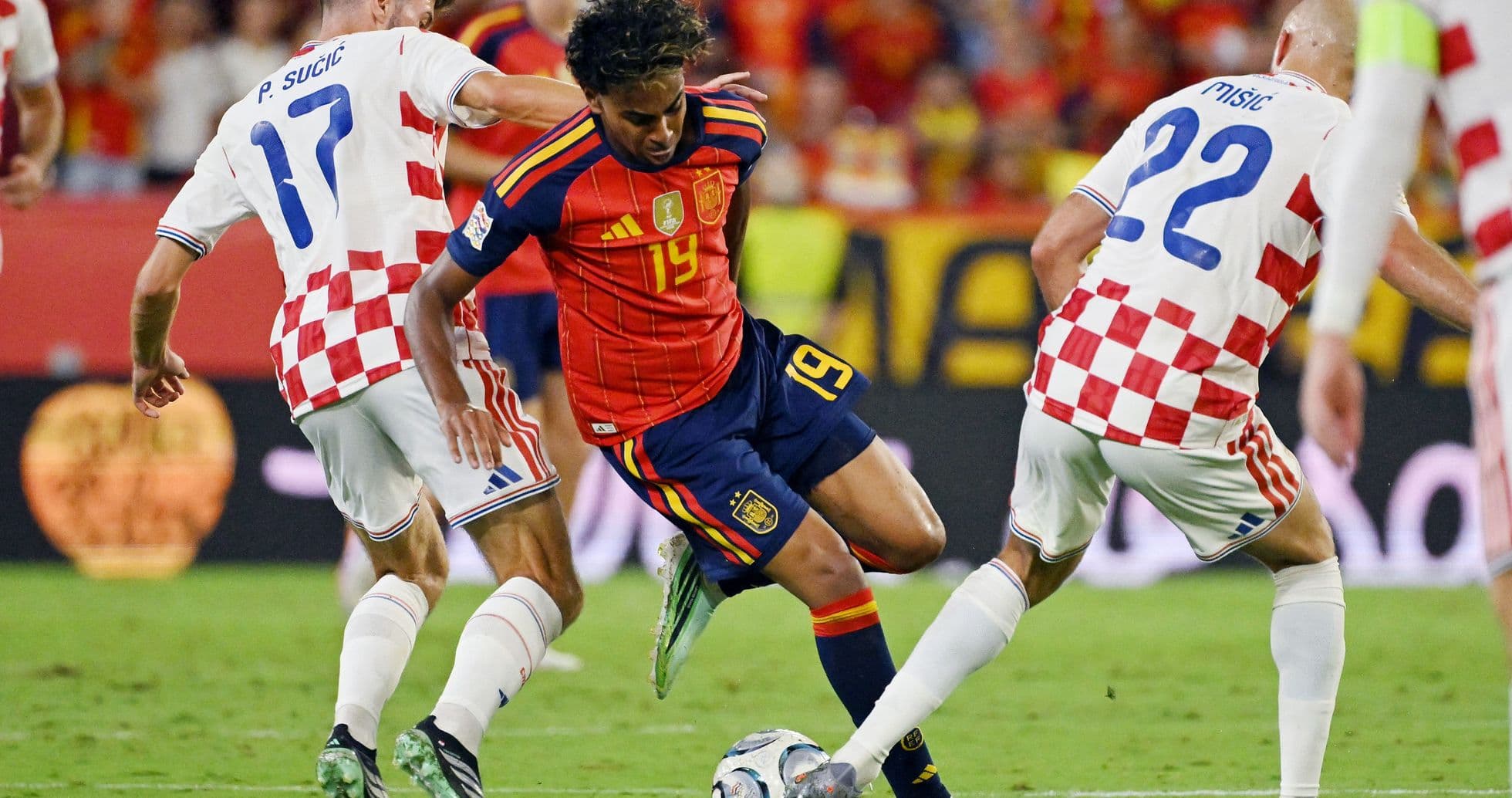 Lamine Yamal Shines with Perfect 10/10 as Spain Crush Croatia 4-1 in Nations League