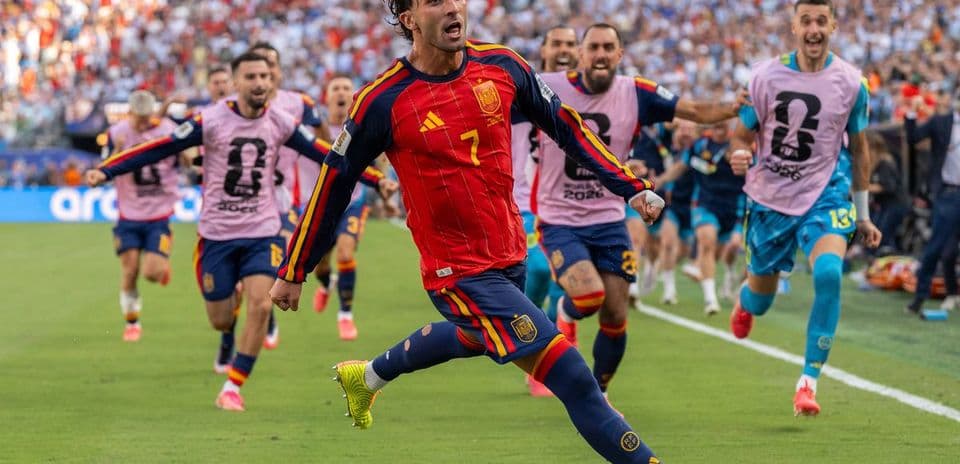 Liverpool Eyes Transfer for Spain's World Cup Star Ferran Torres as Barcelona Contract Nears End