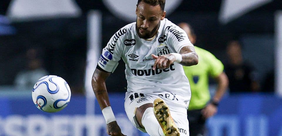 Neymar Confirmed for Santos’ Crucial Copa do Brasil Clash Against Remo Despite Charity Event